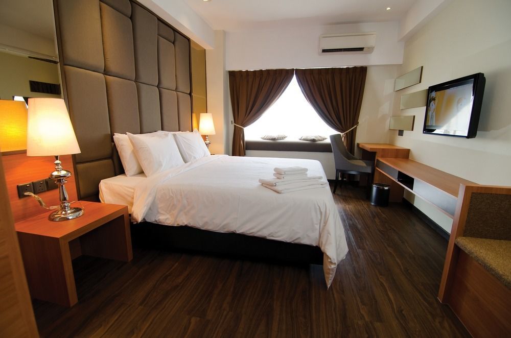 C'Haya Hotel Кота-Кинабалу Экстерьер фото
