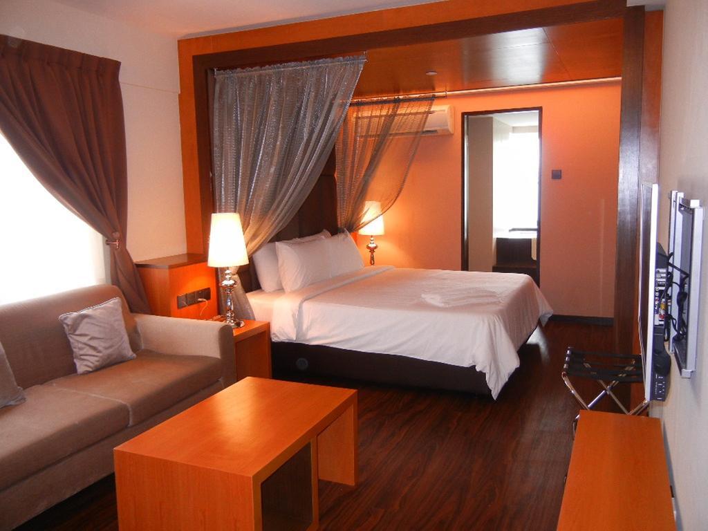 C'Haya Hotel Кота-Кинабалу Номер фото