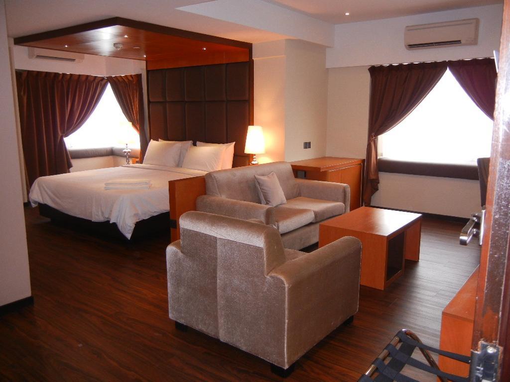 C'Haya Hotel Кота-Кинабалу Номер фото