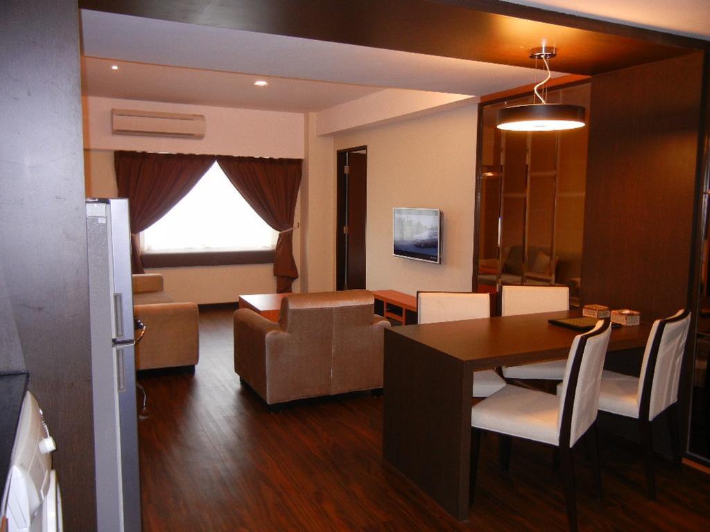 C'Haya Hotel Кота-Кинабалу Номер фото