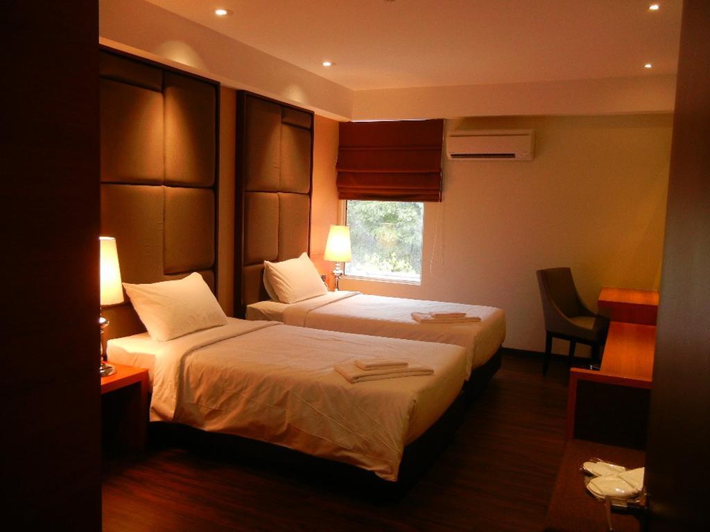 C'Haya Hotel Кота-Кинабалу Номер фото