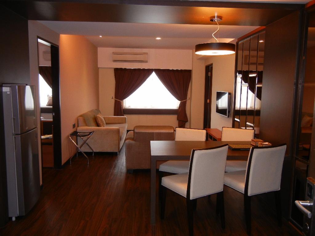 C'Haya Hotel Кота-Кинабалу Экстерьер фото