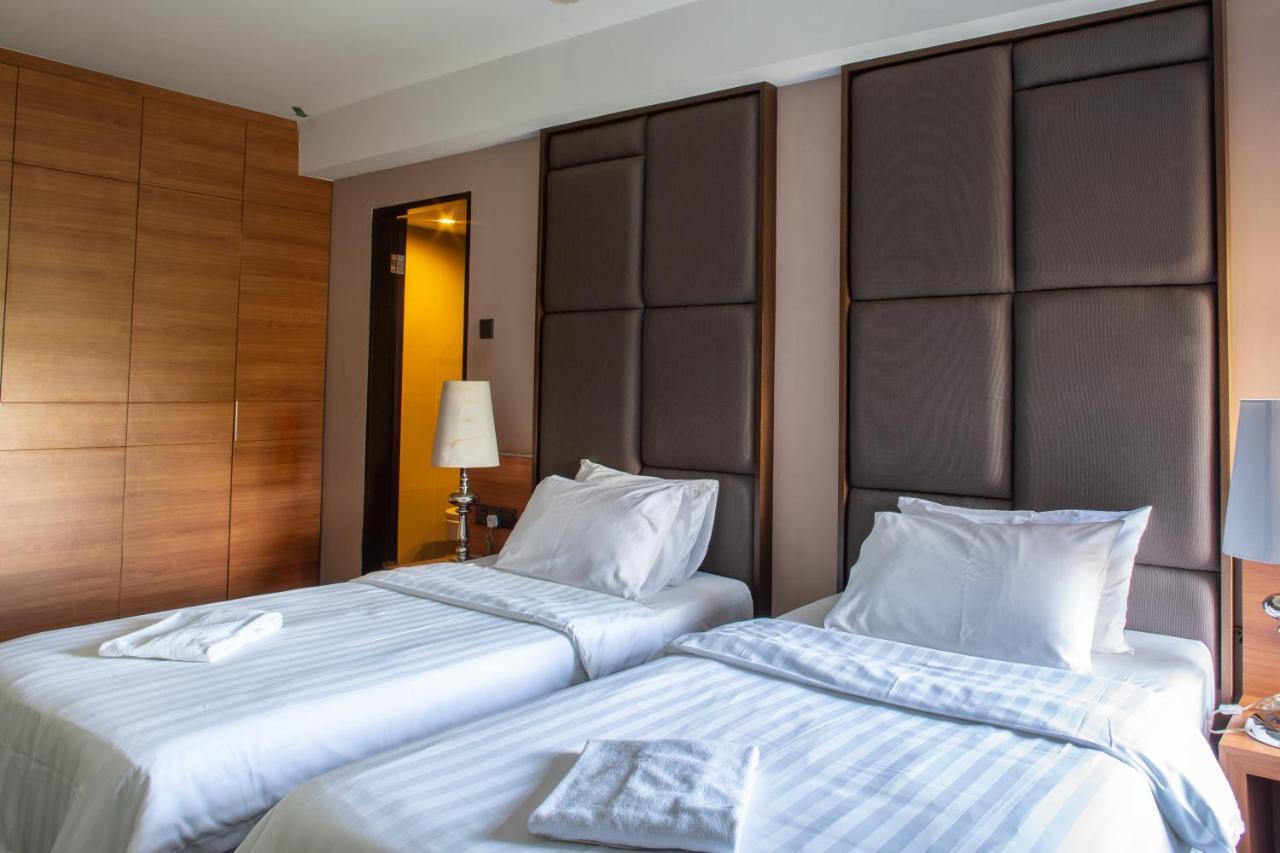 C'Haya Hotel Кота-Кинабалу Экстерьер фото