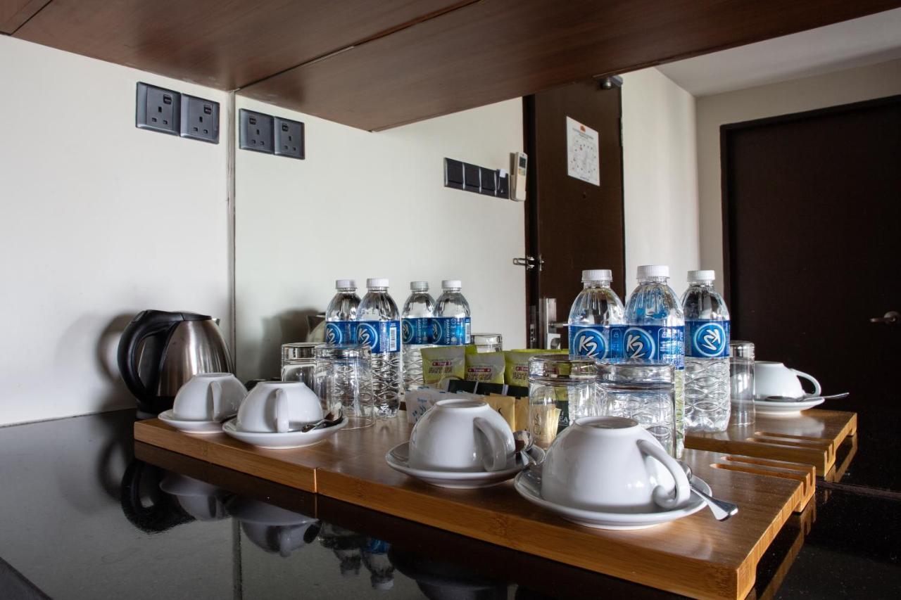 C'Haya Hotel Кота-Кинабалу Экстерьер фото